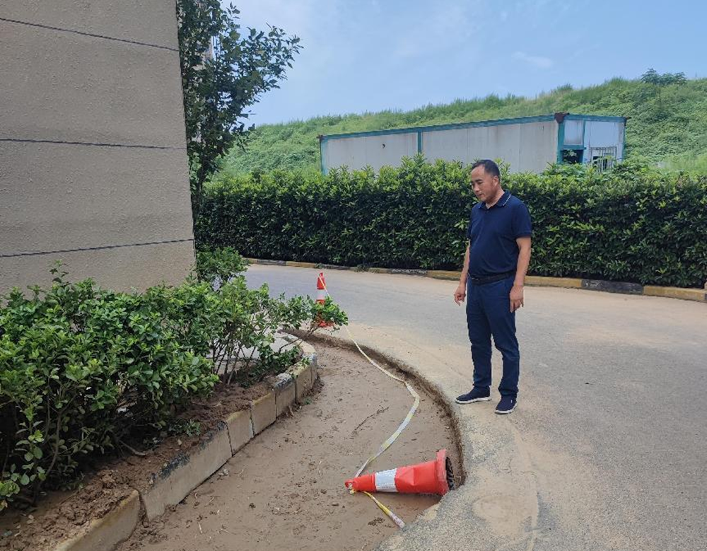 集團公司黨委委員、副總經理祁紅軍到柳林安置區檢查督導消防整改和驗收工作